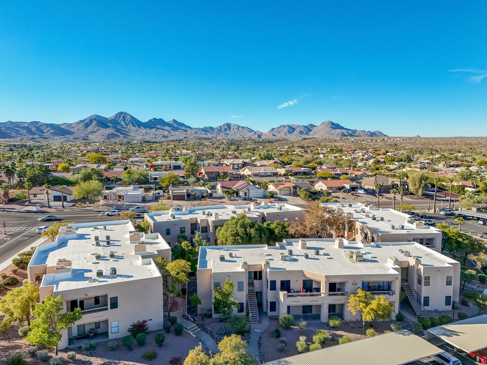 14645 N Fountain Hills Blvd, Unit 124 in Fountain Hills, AZ - Foto de edificio