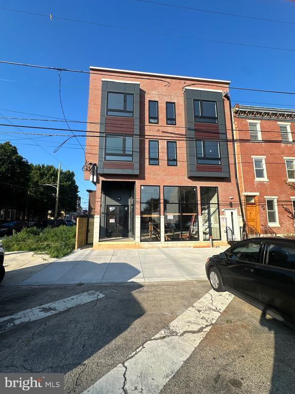 property at 2331-33 E York St