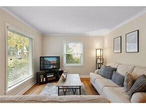 3201 Jersey Ave S in Minneapolis, MN - Building Photo - Building Photo