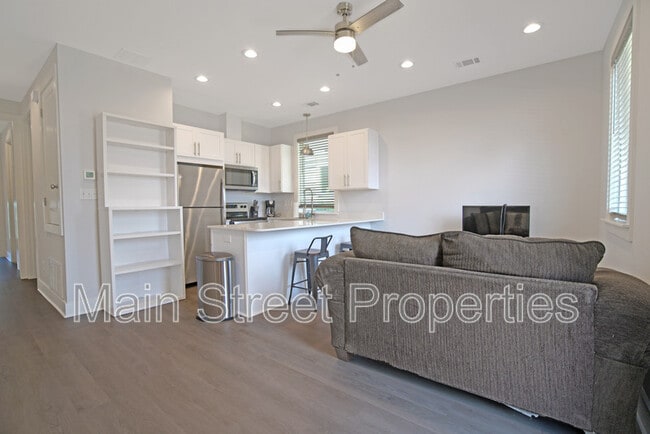 379 S Clubbs St in Pensacola, FL - Building Photo - Building Photo