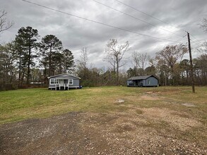 2075 FM 2625 in Marshall, TX - Building Photo - Building Photo