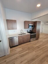 10460 S Godatia Ln in Sandy, UT - Building Photo - Building Photo