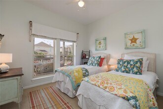 14463 Spyglass Cir in Galveston, TX - Building Photo - Building Photo