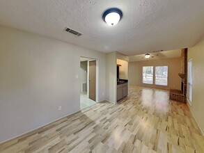 164 Maple Branch St in Spring, TX - Building Photo - Building Photo