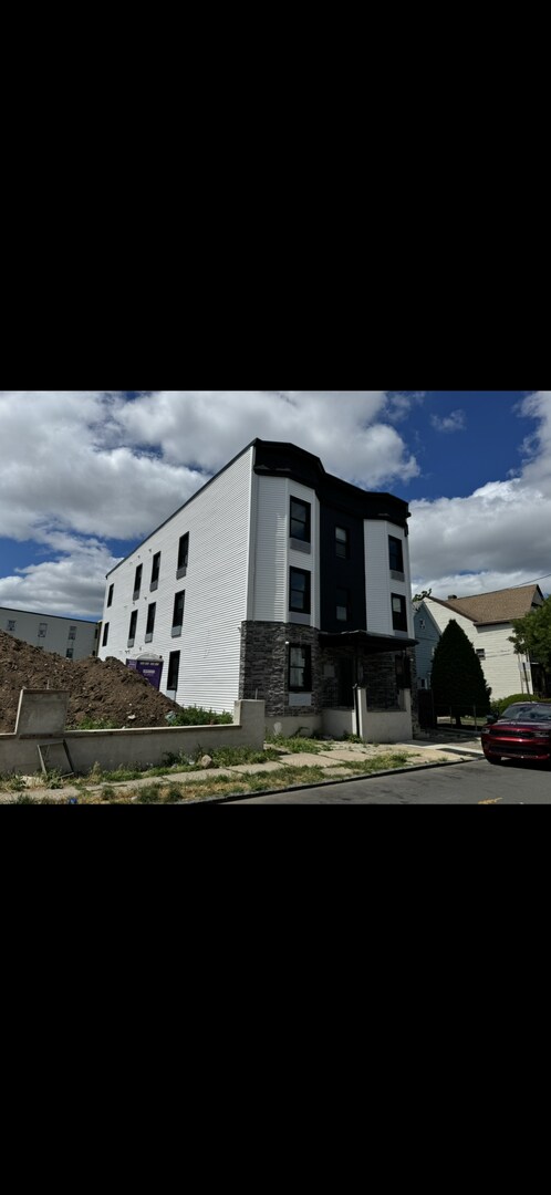 Primary Photo