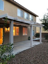 2574 Golden Bay Ct in Henderson, NV - Building Photo - Building Photo