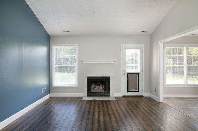 163 Independence Dr in Raeford, NC - Building Photo - Building Photo