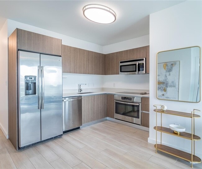 1600 SW 1st Ave, Unit 810 in Miami, FL - Foto de edificio - Building Photo