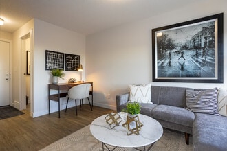 Terra Townhomes - Phase 2 in Airdrie, AB - Building Photo - Interior Photo