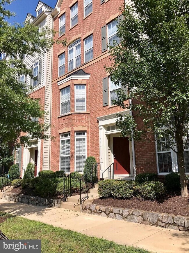 2576 Eastbourne Dr Rentals in Woodbridge, VA