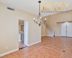 904 Cambridge Cross Pl in Las Vegas, NV - Building Photo - Building Photo