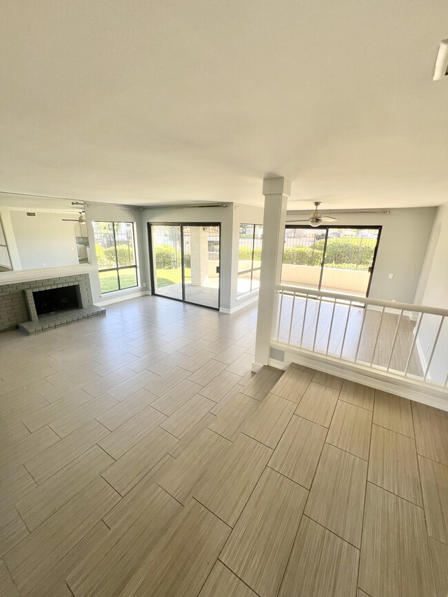 27802 Alfabia, Unit 0 in Mission Viejo, CA - Foto de edificio - Building Photo