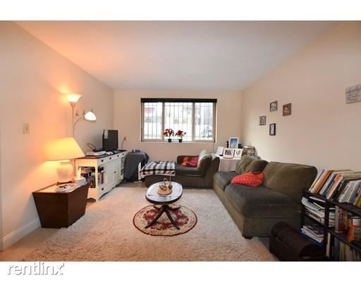 33 Cogswell Ave-Unit -Apt 4 in Cambridge, MA - Building Photo - Building Photo