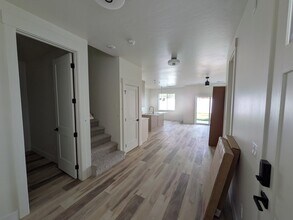 4707 Highgarden Wy in Caldwell, ID - Building Photo - Building Photo