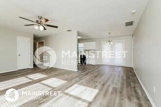 2504 NE 23rd Pl in Cape Coral, FL - Foto de edificio - Building Photo