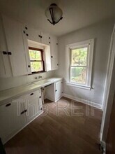 912 Hammond St in Flint, MI - Building Photo - Building Photo