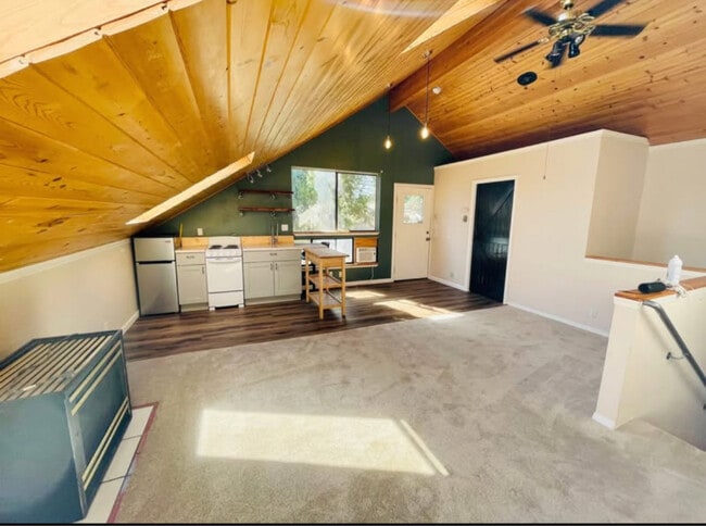 property at 331 Kevin Ct