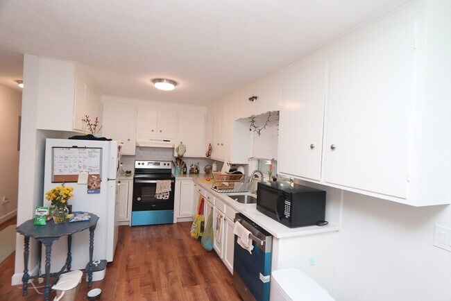 property at 72 Cushing St