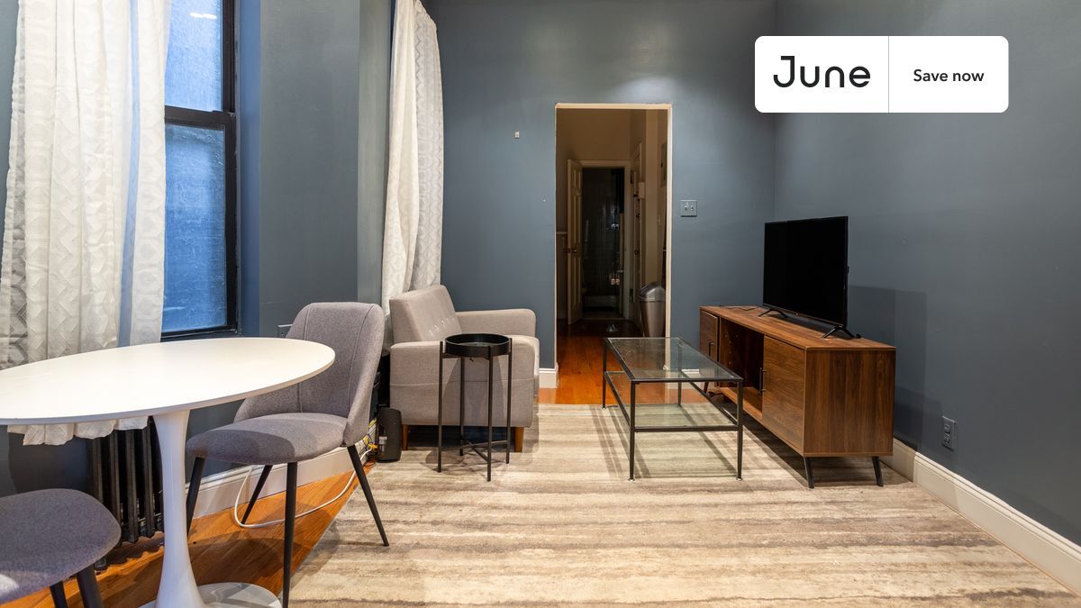 715 E 5th St in New York, NY - Foto de edificio