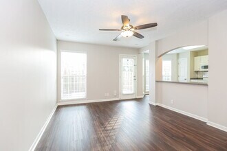 2448 Nashboro Blvd in Nashville, TN - Building Photo - Building Photo