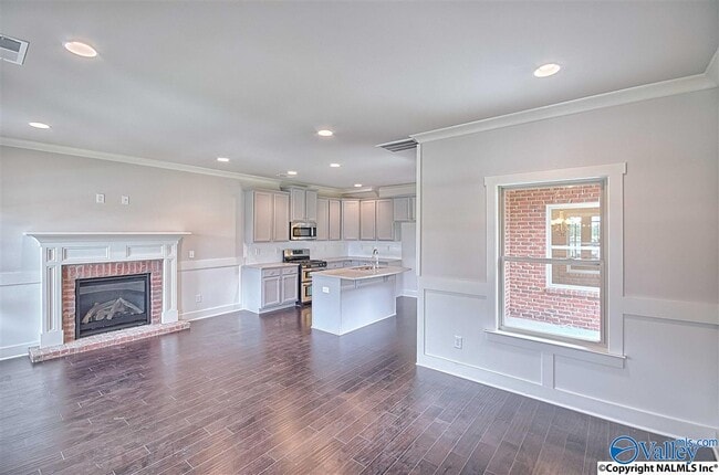 7012 Derby Drive Southeast in Owens Cross Roads, AL - Building Photo - Building Photo