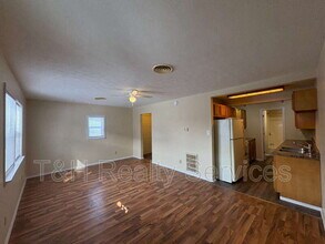 609 1/2 S Crystal St in Kokomo, IN - Building Photo - Building Photo