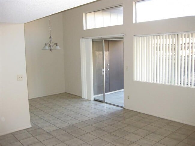 property at 1680 Oro Vista Rd