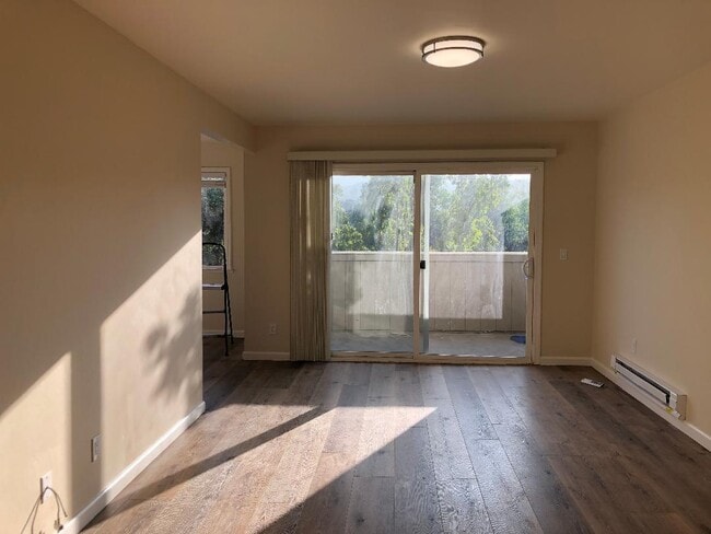 7150 Rainbow Dr, Unit #35 in San Jose, CA - Foto de edificio - Building Photo