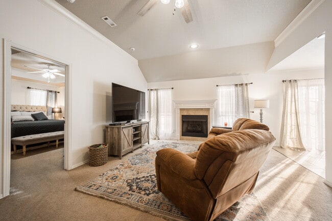 property at 4357 Beacon Ct