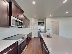 9486 W Bowie Ct in Star, ID - Building Photo - Building Photo