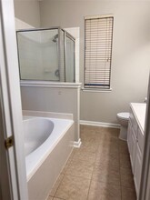 7442 Oakwood Canyon Dr in Cypress, TX - Building Photo - Building Photo