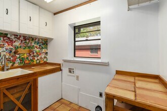 9410 7th Ave in Orlando, FL - Building Photo - Building Photo