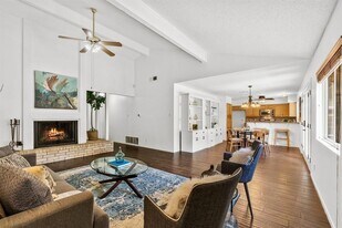 11711 Shoshone Dr, Unit 0714 in Austin, TX - Building Photo