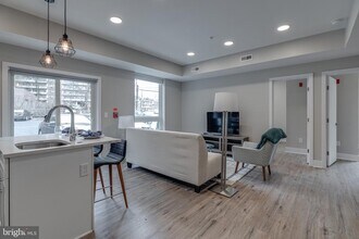 1952 Bryn Mawr Ave in Philadelphia, PA - Building Photo - Building Photo