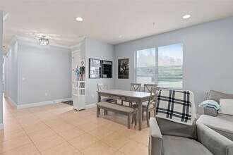 2400 Harwich Dr in Kissimmee, FL - Building Photo - Building Photo