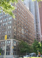 1112 Park Ave in New York, NY - Building Photo - Building Photo