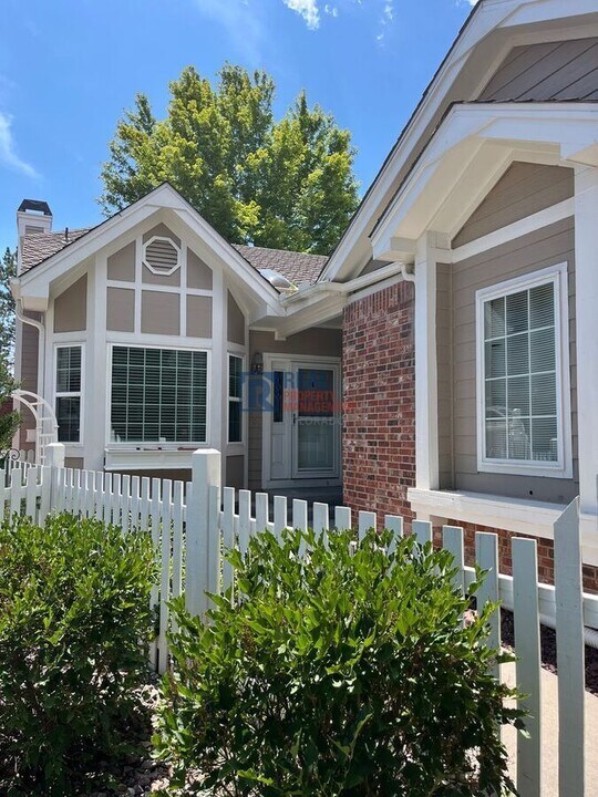 9850 Carmel Ct in Lone Tree, CO - Building Photo