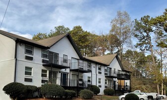 Northlake Apartments