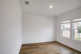 414 Sebring Cir in Hutto, TX - Building Photo - Building Photo