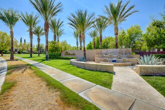 209 Surtees Point St in Las Vegas, NV - Building Photo - Building Photo