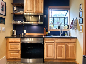 20136 Cohen Dr in Juneau, AK - Building Photo - Building Photo