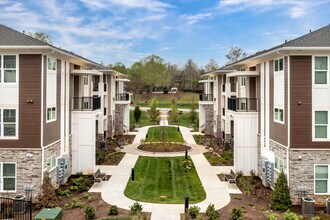 Ventura Research Park in Charlotte, NC - Building Photo - Building Photo