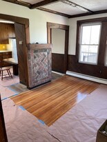 10.5 Bentley St, Unit #3 in Salem, MA - Building Photo