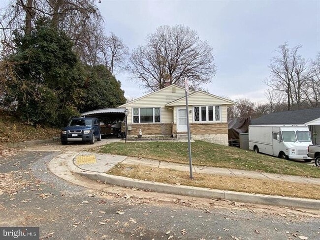 property at 3300 Upton Rd