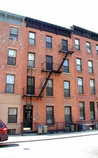 180 Nevins St in Brooklyn, NY - Building Photo