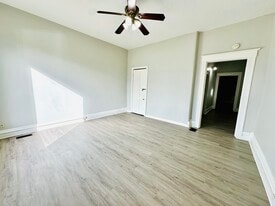 2823 Garfield Ave in Louisville, KY - Building Photo