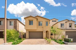 336 McLoughlin St in Las Vegas, NV - Building Photo