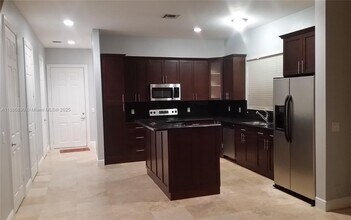 1238 NE 14th Ave in Fort Lauderdale, FL - Building Photo - Building Photo