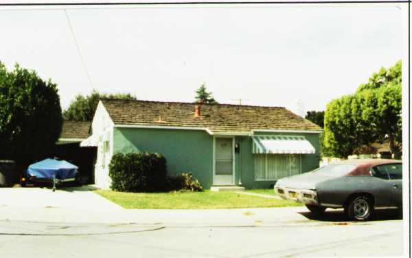 119 Nancy Ct in Mountain View, CA - Building Photo