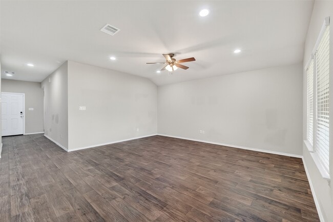 property at 20926 Belmont Village Wy